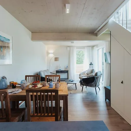 Hochwertiges Mit Terrasse In Strandnaehe Auf Ruegen * Sagard